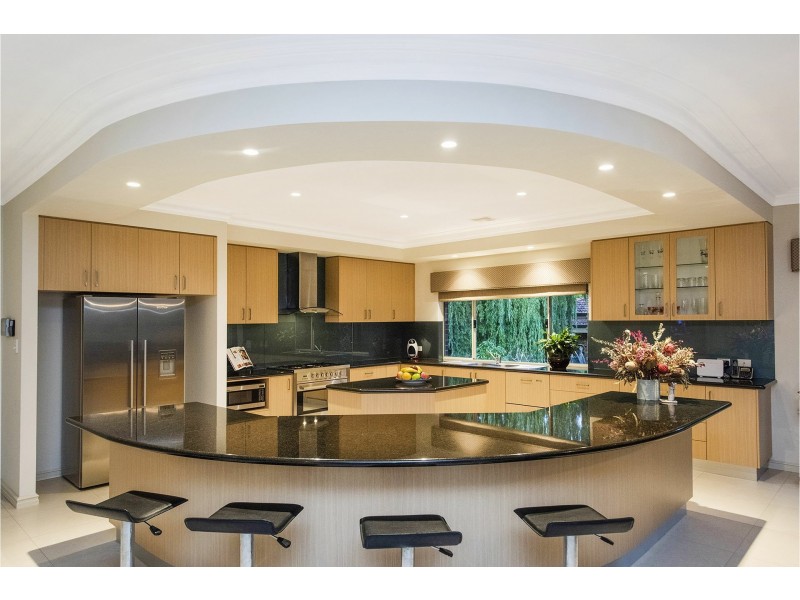 51 Coolinga Road, Lesmurdie WA 6076