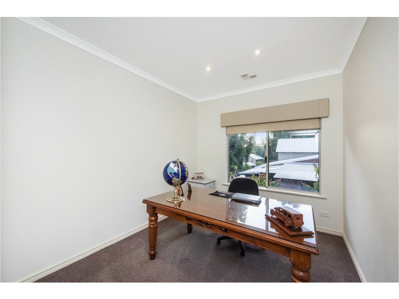 51 Coolinga Road, Lesmurdie WA 6076