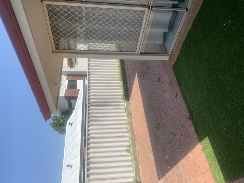 8/99 George Way, Cannington WA 6107