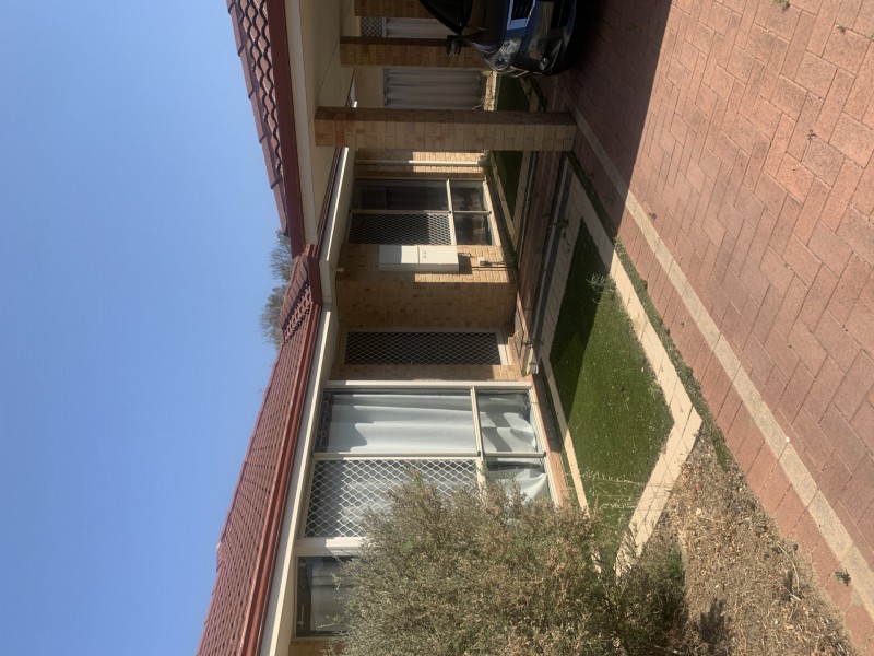8/99 George Way, Cannington WA 6107