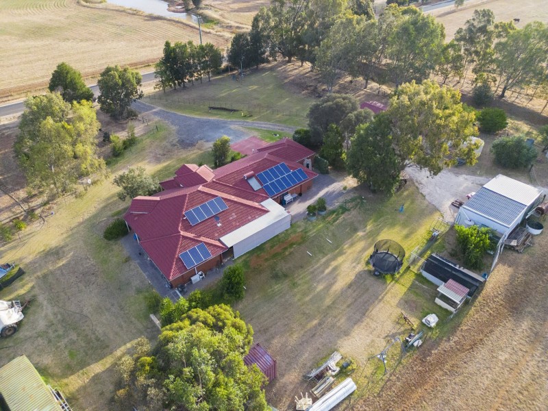 2 Warren Road, Bullsbrook WA 6084