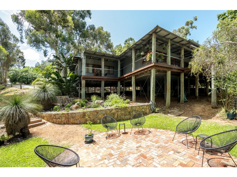 25 Hillsden Road, Darlington WA 6070