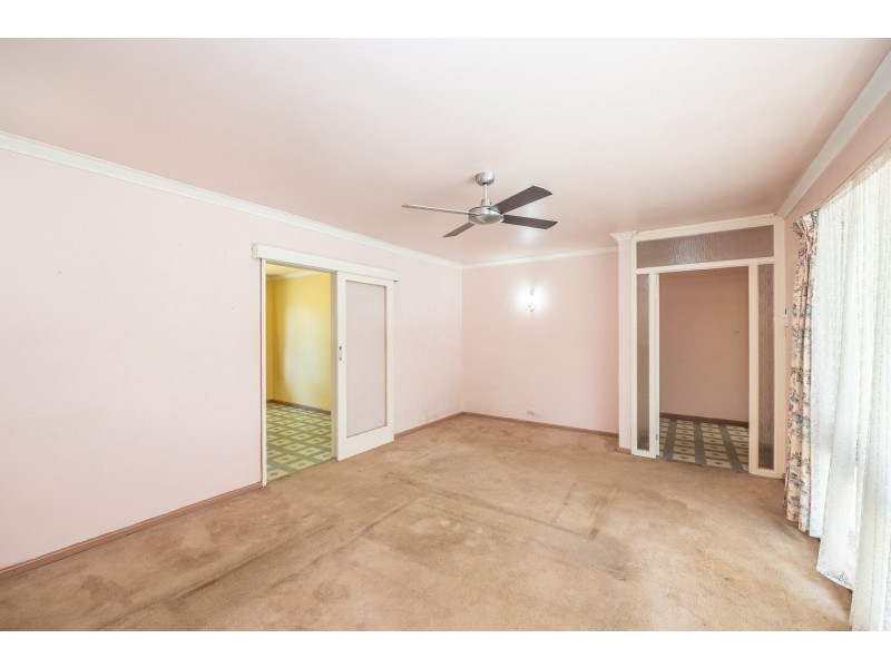 224 Kalamunda Road, Maida Vale WA 6057