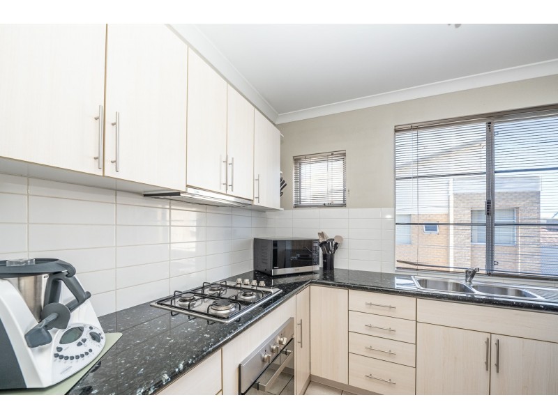 8/48 Great Northern Highway, Midland WA 6056