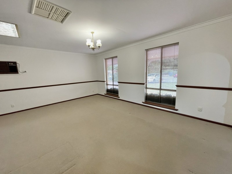 41 Tallerack Road, Forrestfield WA 6058