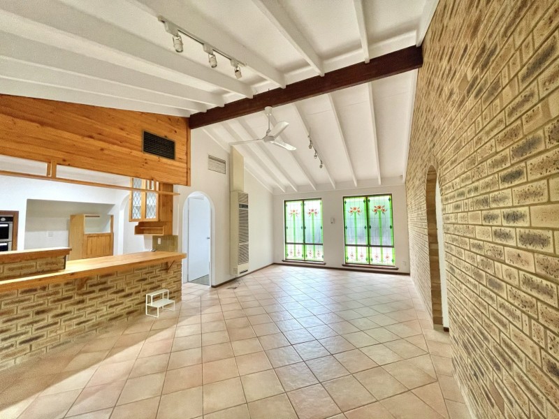 41 Tallerack Road, Forrestfield WA 6058