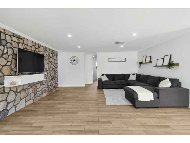 88 Bordeaux Lane, The Vines WA 6069