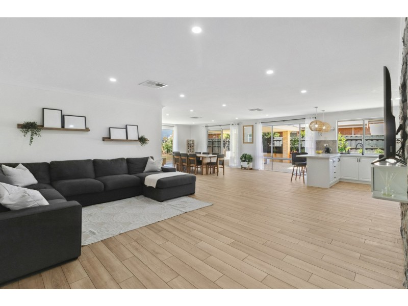 88 Bordeaux Lane, The Vines WA 6069