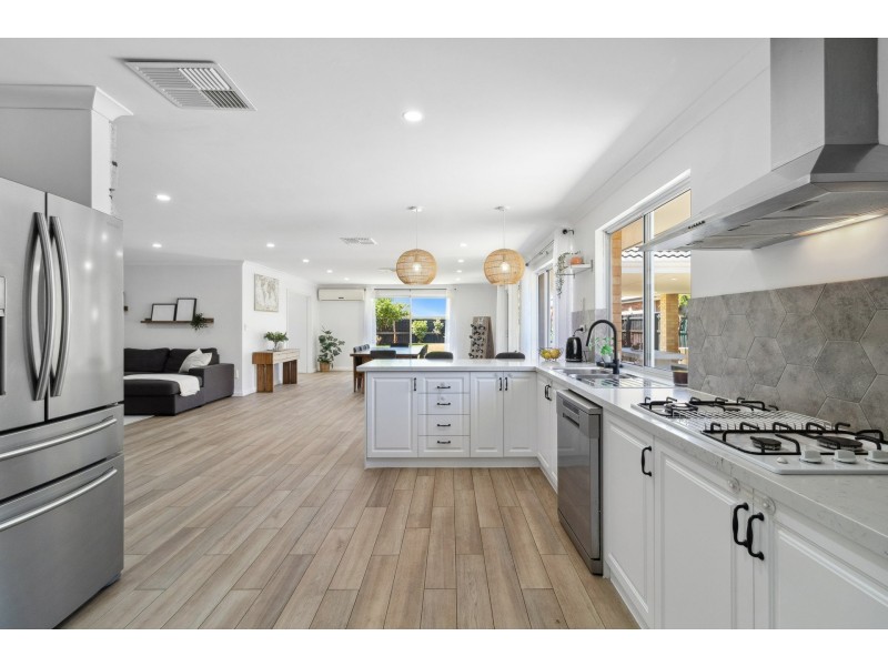 88 Bordeaux Lane, The Vines WA 6069