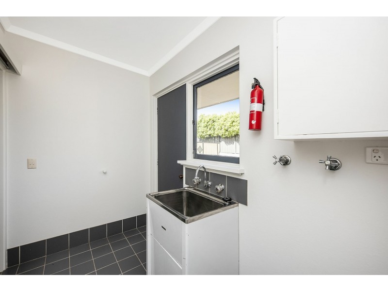18A Mary Drive, Lesmurdie WA 6076