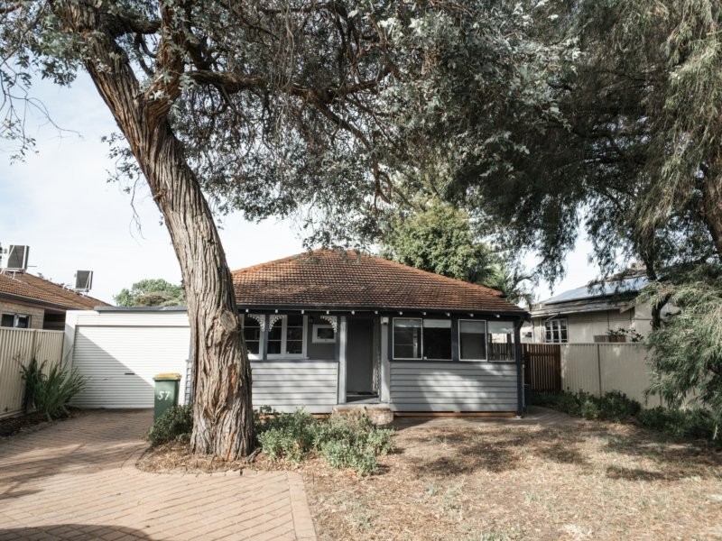 57 St Kilda Road, Rivervale WA 6103