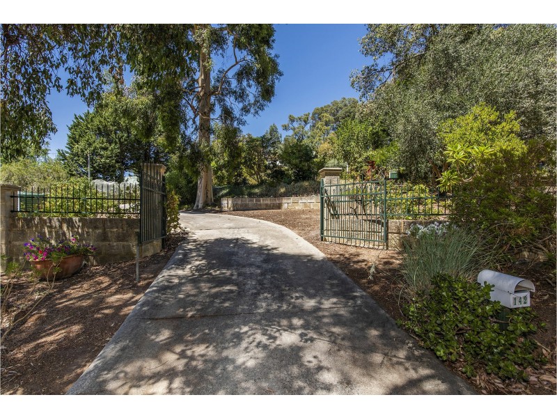 142 Union Road, Carmel WA 6076