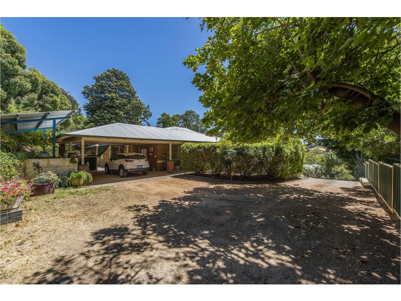 142 Union Road, Carmel WA 6076