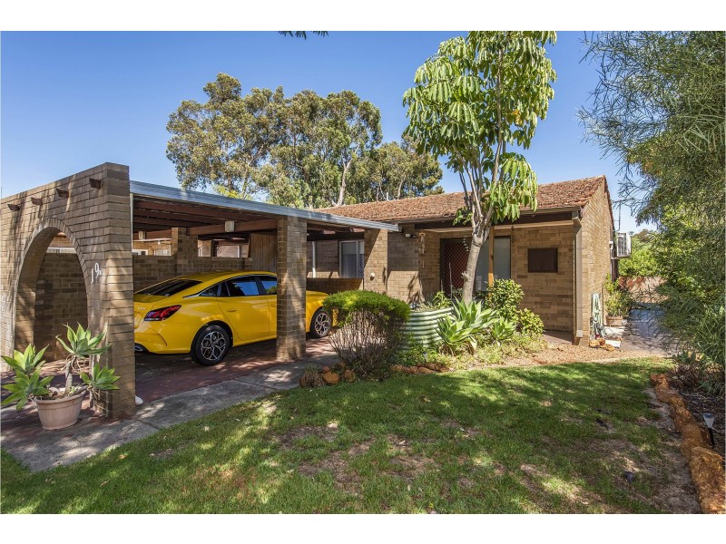 19B Railway Road, Kalamunda WA 6076