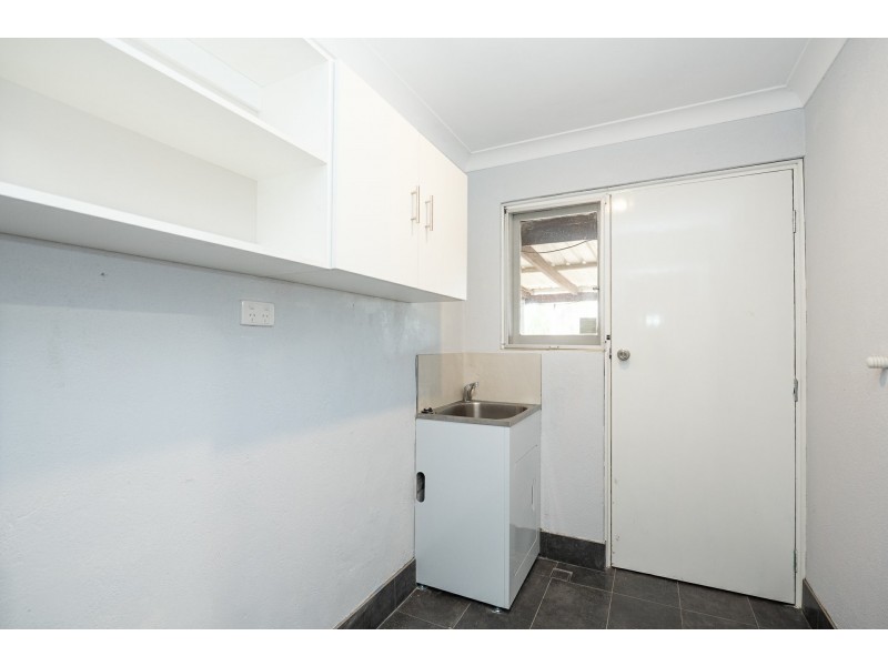 30 Stirling Crescent, High Wycombe WA 6057