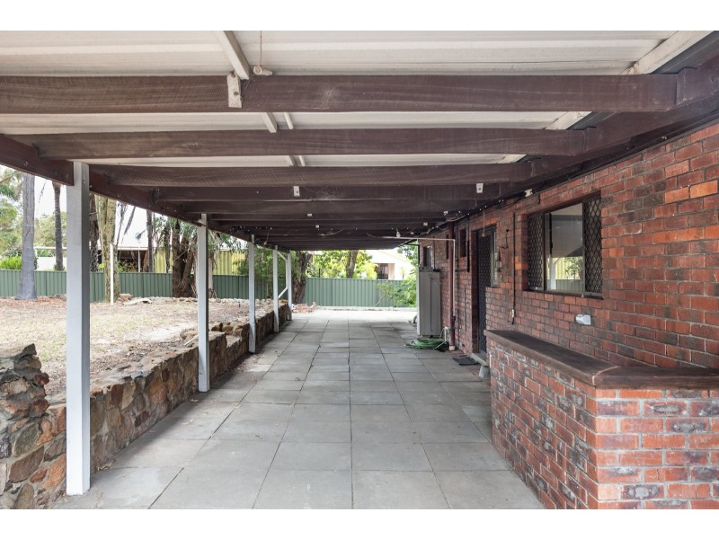 30 Stirling Crescent, High Wycombe WA 6057