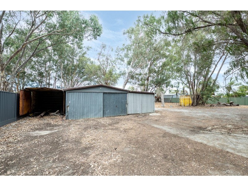 30 Stirling Crescent, High Wycombe WA 6057