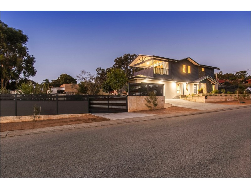 44 Fletcher Road, Lesmurdie WA 6076