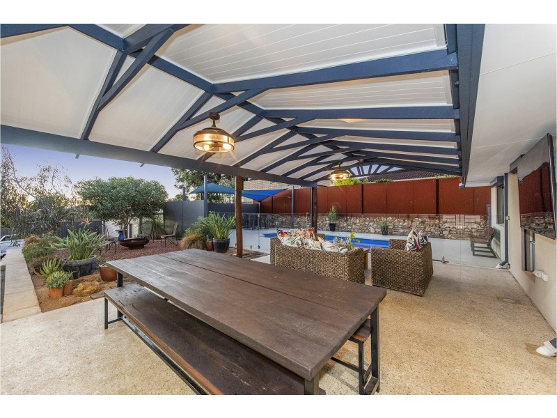 44 Fletcher Road, Lesmurdie WA 6076