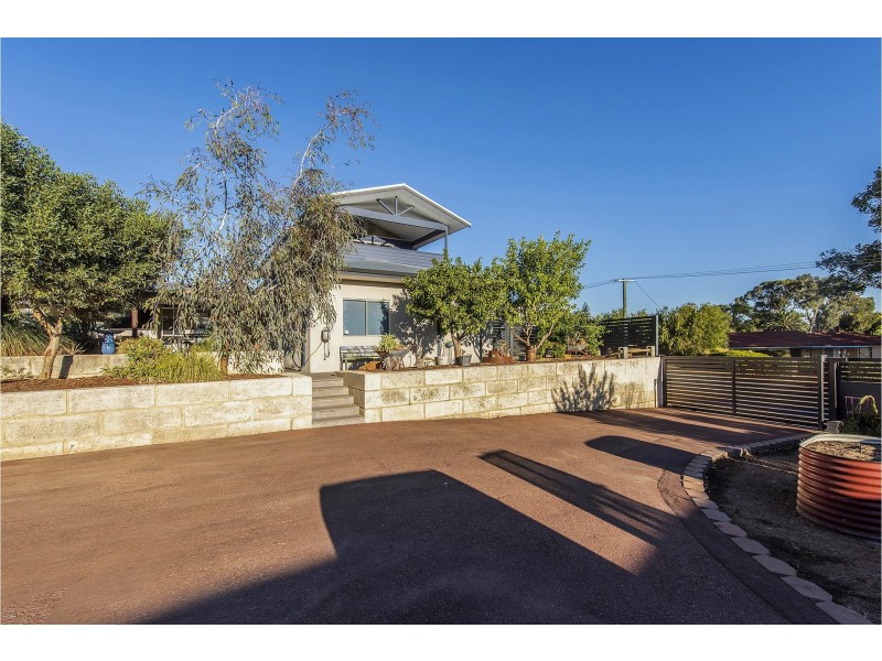 44 Fletcher Road, Lesmurdie WA 6076