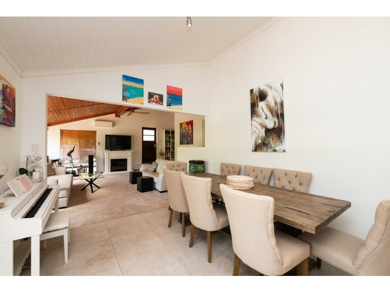 66 Walnut Road, Bickley WA 6076