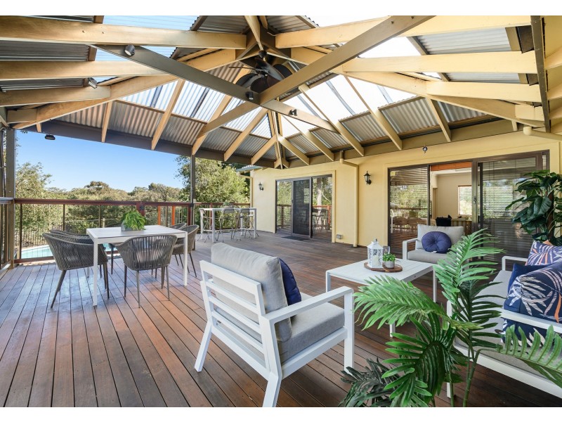 34 Albert Road, Lesmurdie WA 6076