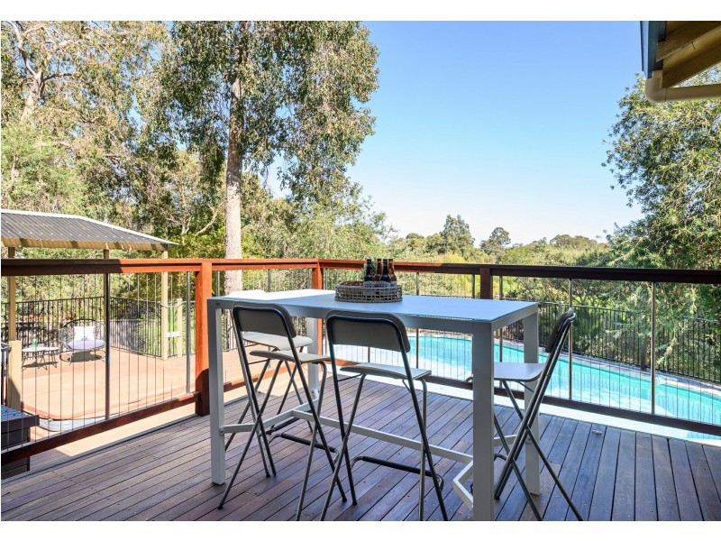 34 Albert Road, Lesmurdie WA 6076