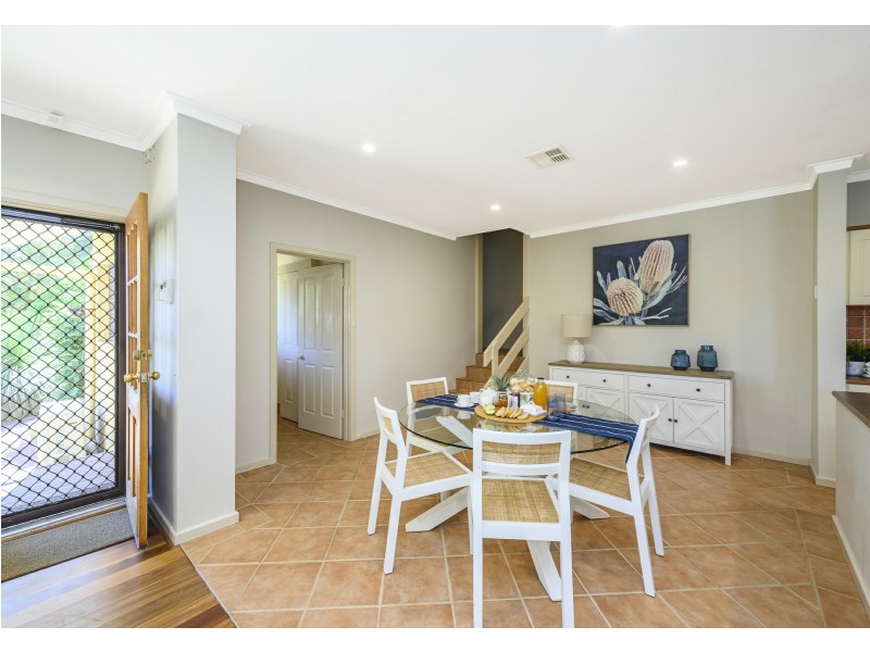 34 Albert Road, Lesmurdie WA 6076