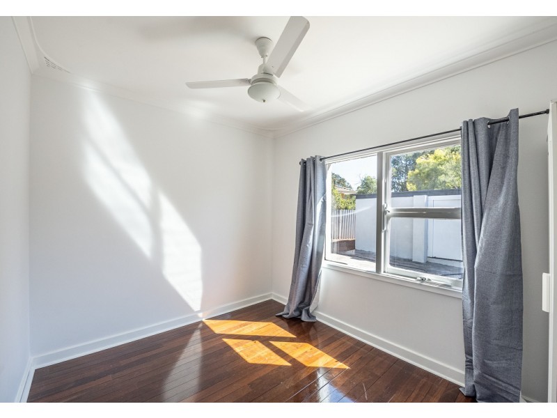 17 Kalbarri Street, Lesmurdie WA 6076