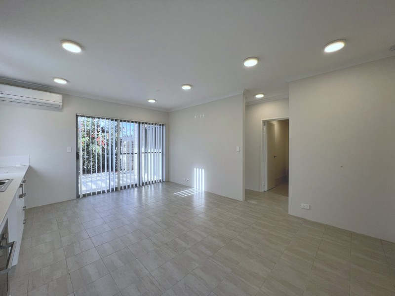 1/1 Bluebell Avenue, High Wycombe WA 6057