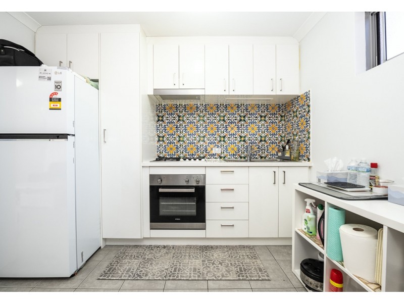 Unit 19/13 Spring Avenue, Midland WA 6056