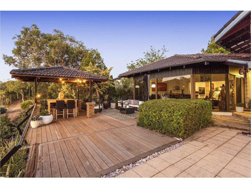 24 Bolt Court, Lesmurdie WA 6076