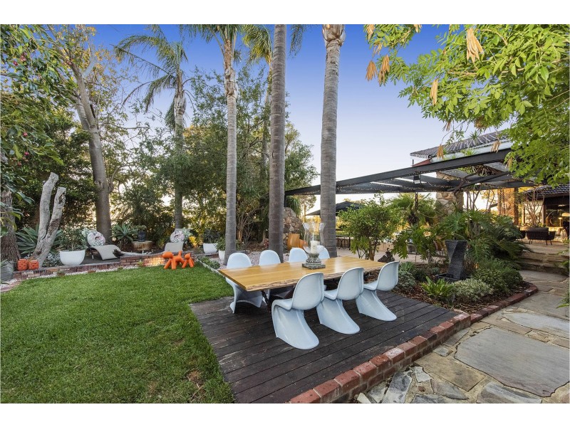 24 Bolt Court, Lesmurdie WA 6076