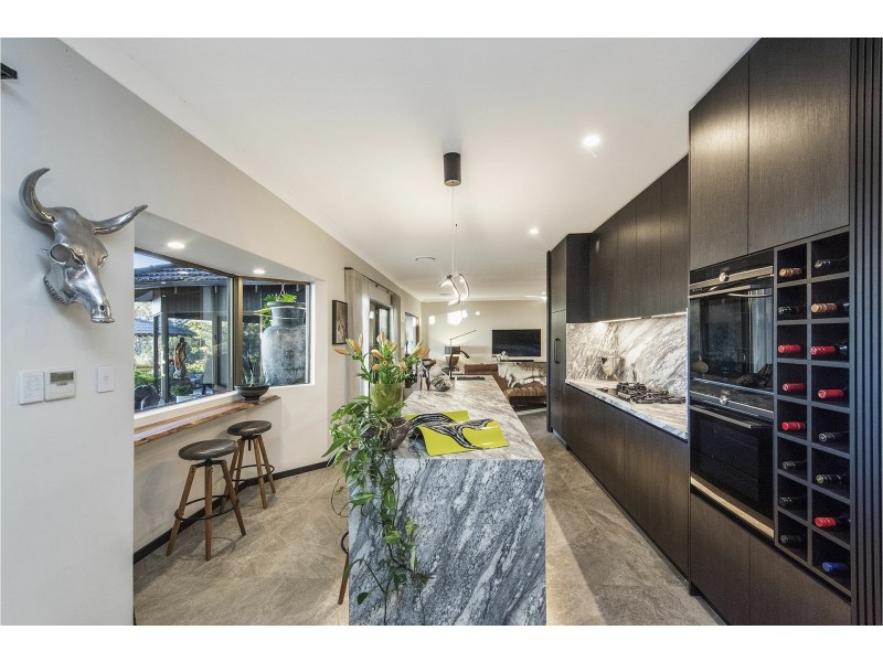 24 Bolt Court, Lesmurdie WA 6076