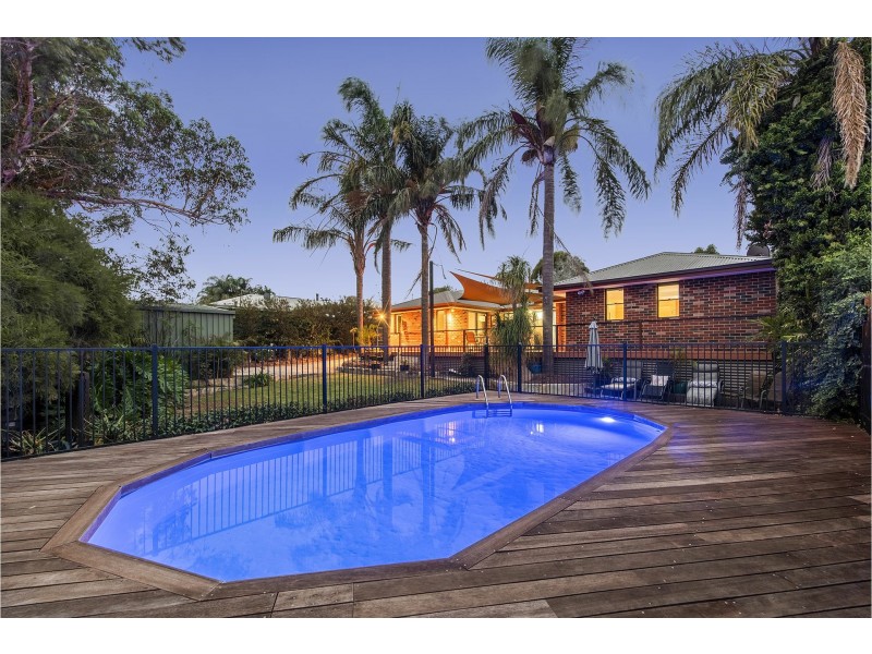 25 Armour Way, Lesmurdie WA 6076
