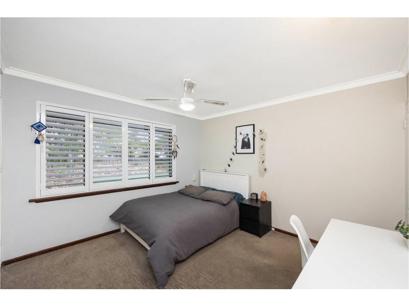 25 Armour Way, Lesmurdie WA 6076