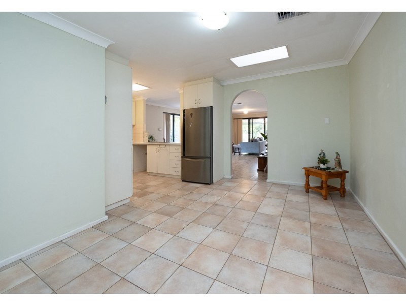 12 Naylor Place, Lesmurdie WA 6076