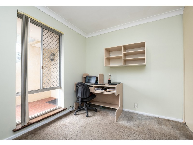 12 Naylor Place, Lesmurdie WA 6076