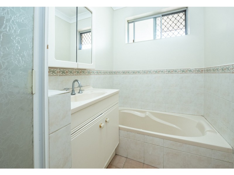 12 Naylor Place, Lesmurdie WA 6076