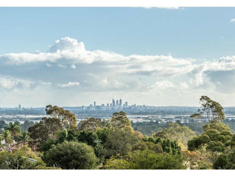 62 West Terrace, Kalamunda WA 6076