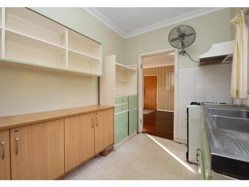 62 West Terrace, Kalamunda WA 6076