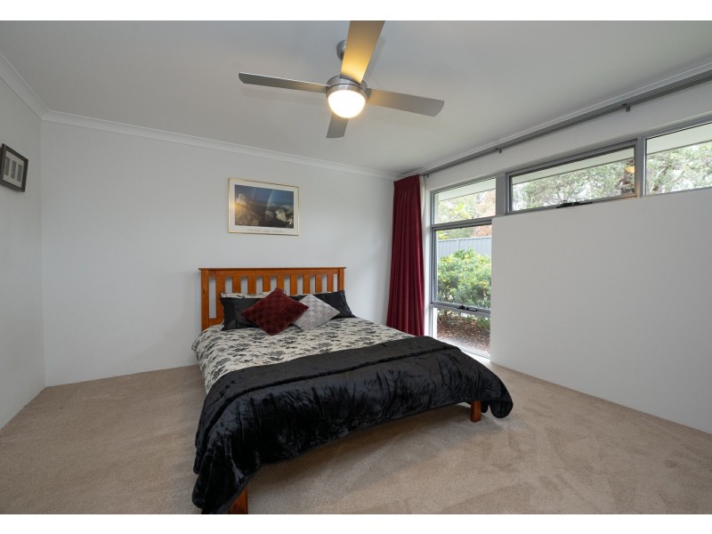 Villa 5/43 Boonooloo Road, Kalamunda WA 6076