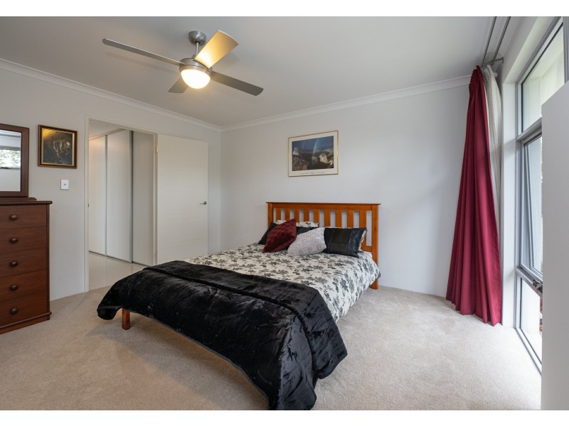 Villa 5/43 Boonooloo Road, Kalamunda WA 6076