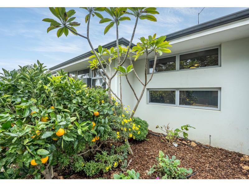 Villa 5/43 Boonooloo Road, Kalamunda WA 6076