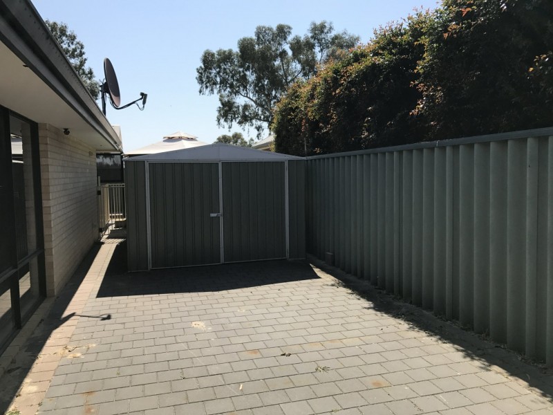 15 Foxton Boulavard, High Wycombe WA 6057