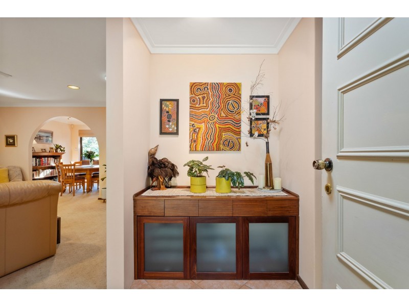 11 Glenlea Drive, Helena Valley WA 6056