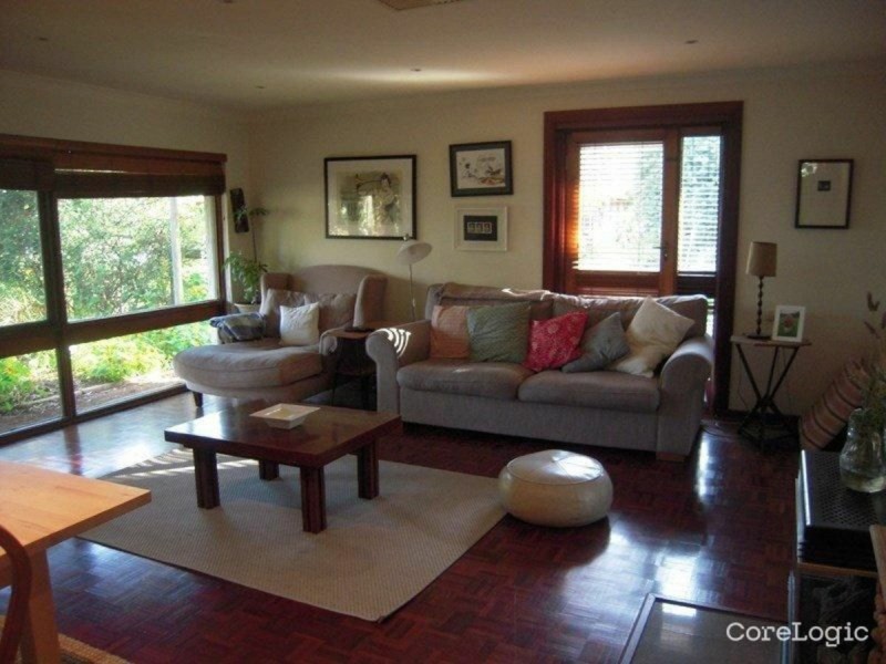 6 Dryandra Crescent, Darlington WA 6070