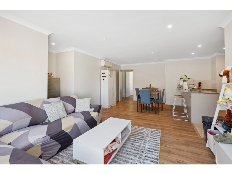 Unit 9/3 Spring Avenue, Midland WA 6056