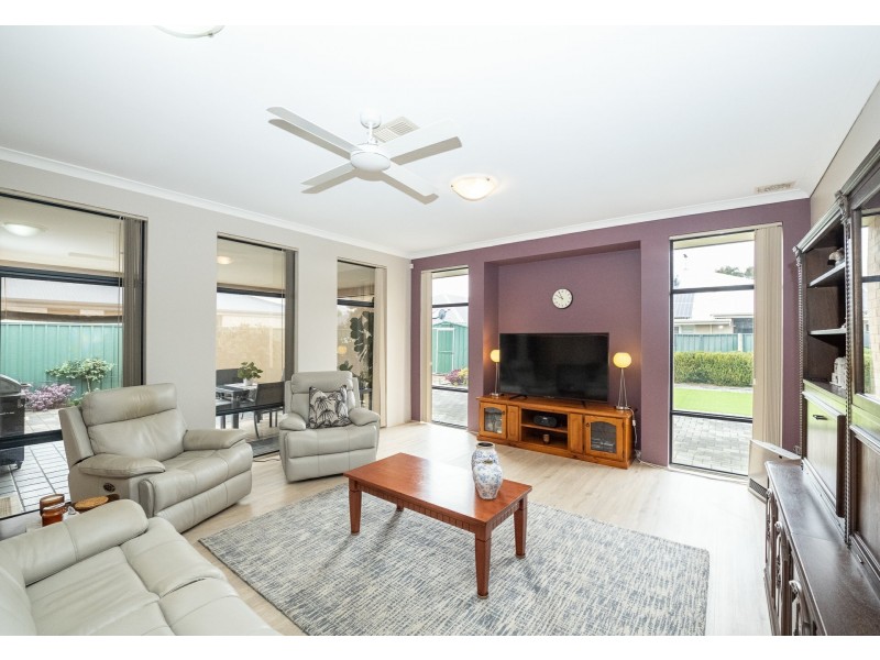 26 Warda Crescent, Forrestfield WA 6058