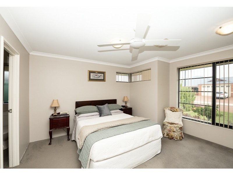 26 Warda Crescent, Forrestfield WA 6058